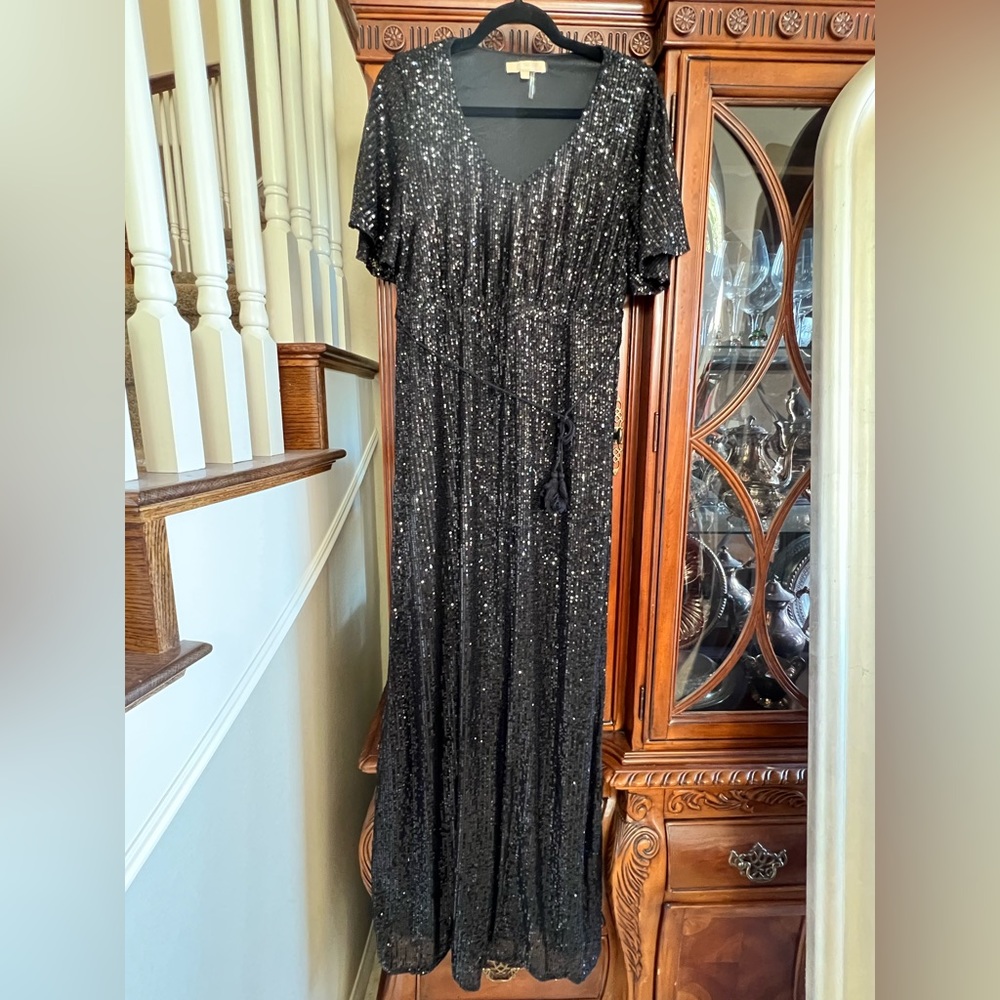 Pink Blush Maternity NWOT black sequin dress
